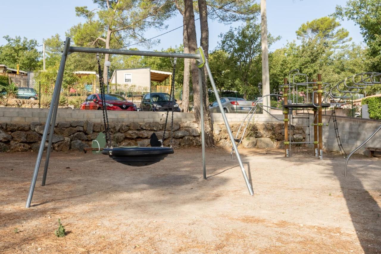Hotel Camping Lou Cantaire Fayence Esterno foto