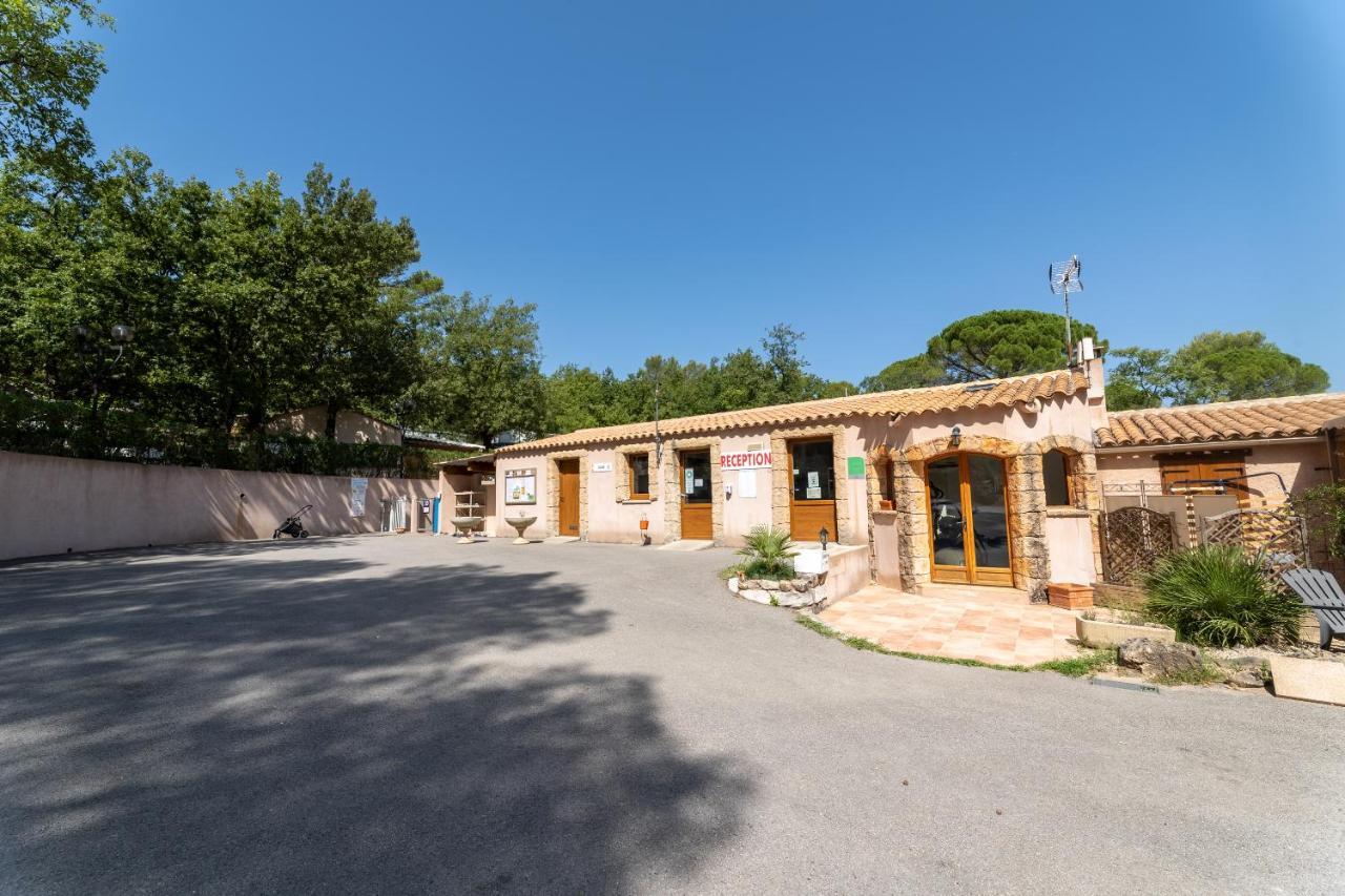 Hotel Camping Lou Cantaire Fayence Esterno foto